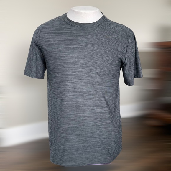 Nike Dri-Fit Dark Gray T-Shirt Medium - Picture 1 of 6